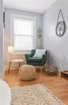 BOHO BUNGALOW - STEPS FROM HISTORIC DOWNTOWN APEX<br> - Boutique