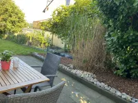 Beautiful, newly renovated apartment with terrace, 2 min. to the highway