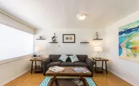 Sea View Laguna Cottage, Walk to Beach & Village, Fully-Equipped! - balcony