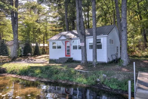Cozy new cabin on Lac Courte Oreilles!!