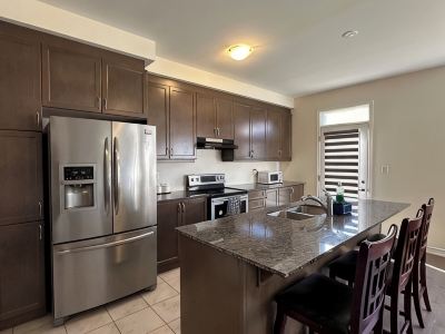 Newly Built Detached Home! Close to nature and city.