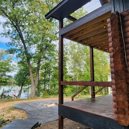 Bear Paw Cabin on the Lake, with Private Water Access, Quiet Getaway Sleeps 6