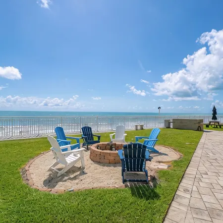 Oceanfront 2Br Condo w/ Balcony & Panoramic Atlantic Views, Unit 226