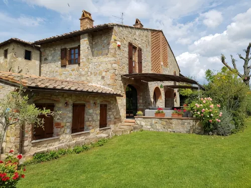 LA CASA DI MANUELA, Chianti Villa JACUZZI between Florence and San Gimignano