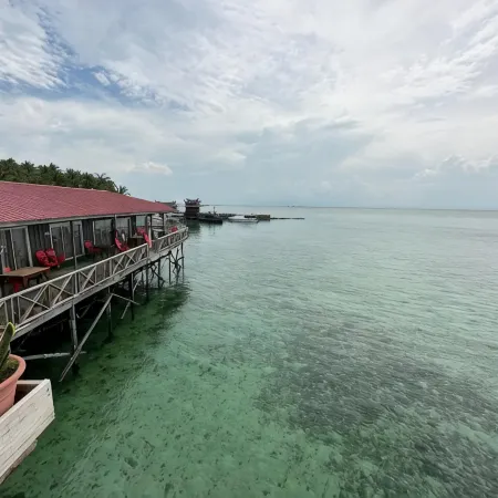 Mabul Backpackers