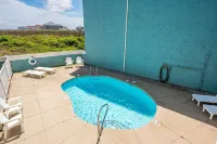 Stunning Top-Floor Oceanfront Condo! Pools & New Step in Shower and More! - Pools