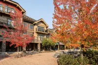 Lake Getaway! Elegant 2-Bedroom Condo in Downtown McCall