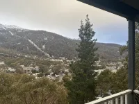 Penthouse two level Apartment with Mountain Views