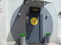Mini Hotel Luna โรงแรมใกล้มิลเลียนก้า