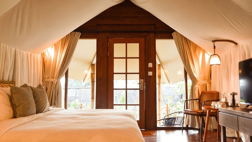 Oak Tree Glamping Resort