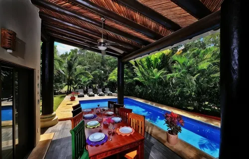 Spacious Private Villa with Pool Backing to Golf Course Beach Only Minutes Away