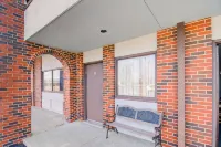 OYO Malden Airport Inn - Motel