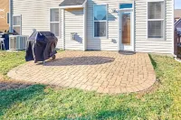 Large Beautifully decorated Cozy Family Home - Pet Friendly - Near Charlotte - Wifi