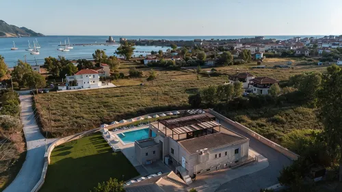 Niriides Luxury Villas - Flughafentransfer