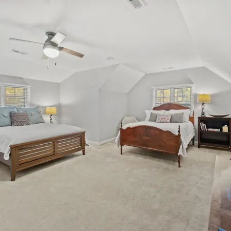 +Golf Cart +Jacuzzi + Ping Pong + 0.6 Miles to Historic Village and Pinehurst #2 Hotels in Pinehurst