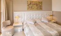 Hotel Ascona - Parvekkeita