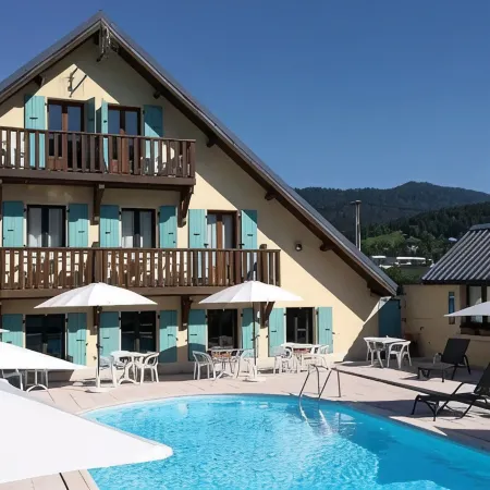 Hôtel Restaurant les Tilleuls et Son Espace détente