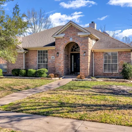 North Plano - Remodeled 4BR, Chef's Dream Kitchen