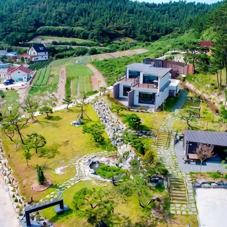 Shinan From Hue Pool Villa Pension