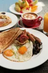 Fiji Gateway Hotel - Breakfast
