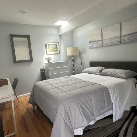Palisade Suite -Cozy 1-bdr Dobbs Ferry-30 min from NYC- AC & Hudson River views