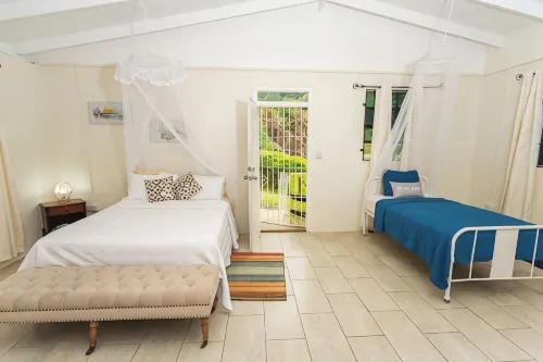 Providence ,Charming 3-bedroom cottage with WiFi and AC in Mahaut. - Wifi