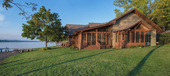 NEW LISTING 5 BR / 3 BA Authentic Luxury Home ON Keuka Lake! Ξενοδοχεία στην πόλη Yates County