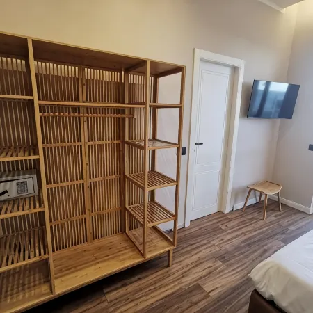 Albium Hotel