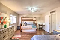 Hot Tub Mountain View Getaway in Tucson!