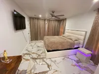 Luxury Getaway, Heated Pool, Weeki Wachee Mermaids City