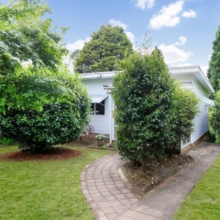 Camellia Cottage - Your Peaceful Mountain Getaway!
