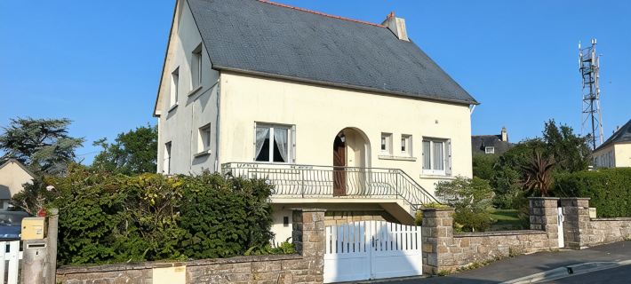 Ideally located in the heart of Crozon in a quiet area Hotels in Crozon
