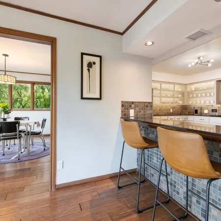 Belton Lake View•Remodeled Mid-Century Home•Pet-Friendly•Sleeps 6•Garage Parking