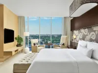 The Westin Gurgaon, New Delhi Hotels near Gurgaon Central