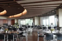 Eugenio Lopez Center - 2-Star