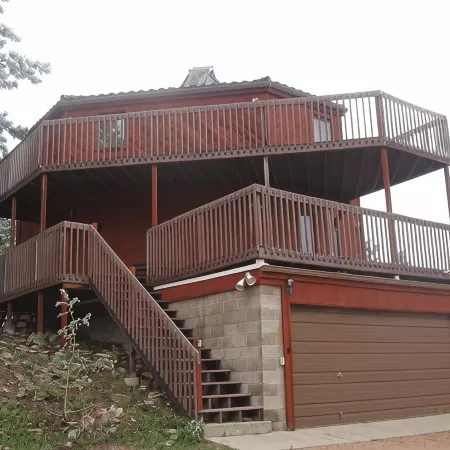 The Dakota Hogan –  4-Bedroom Mountain Retreat with Panoramic Black Hills Views