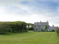 Graemeshall House - parking