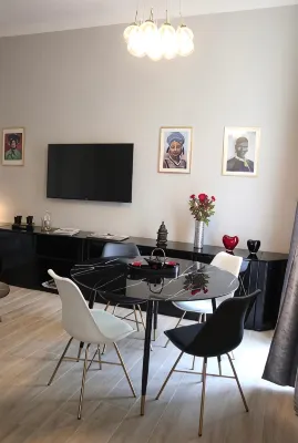 Calefati Gallery Luxury Apartment -  Apartamentos vacacionales