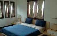 Bukit Jaya Residence & Apartment Semarang - Villas