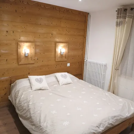Serre Chevalier Briancon apartment sleeps 6 Отели в г. Бриансон