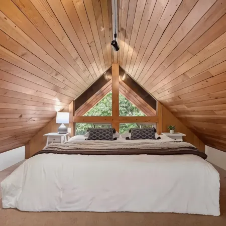 Private 2Br Creekside Chalet w/ Wood Stove!