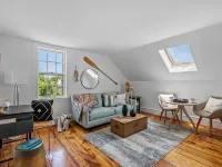 1BR with Private Deck + Ocean Views· Private Parking · King Bed Hotels in Rockport