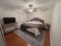Charming 3-bedroom house "Cavern" with tons of amenities in Cave City.