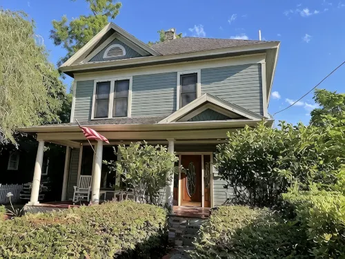 Beautiful 3 bedroom apt Historic Ocala 1891