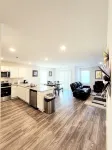 Charming and Cozy 4BR 2BA House with Parking, Minutes from I-95 and Buc-ees
