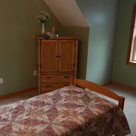 Large Finger Lakes Getaway - 5 BR with Bath Access! Hotels in Naples