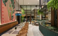 Herloom Hotel & Residence BSD – Tangerang - Pool