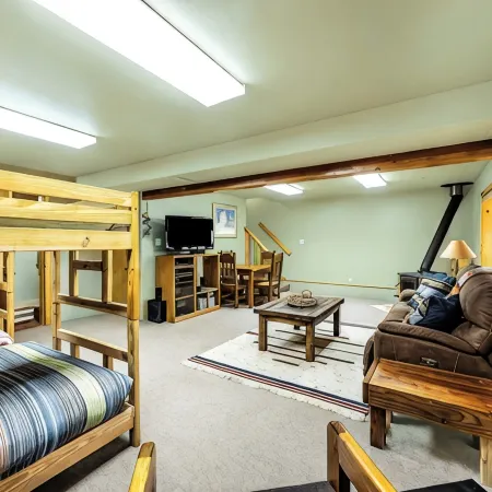 Spacious Mountain Cabin with Views, Deck, Second Living Area, New Hot Tub