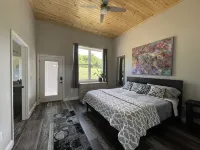 Mountain view, beautiful and serene! On more than 20 Acres! - 4-Star