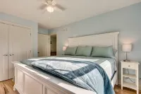 Luxury Beach Home-6 Bedroom-Firepit, Game Room- Beach Access -Walk to Beach&Town - Beach